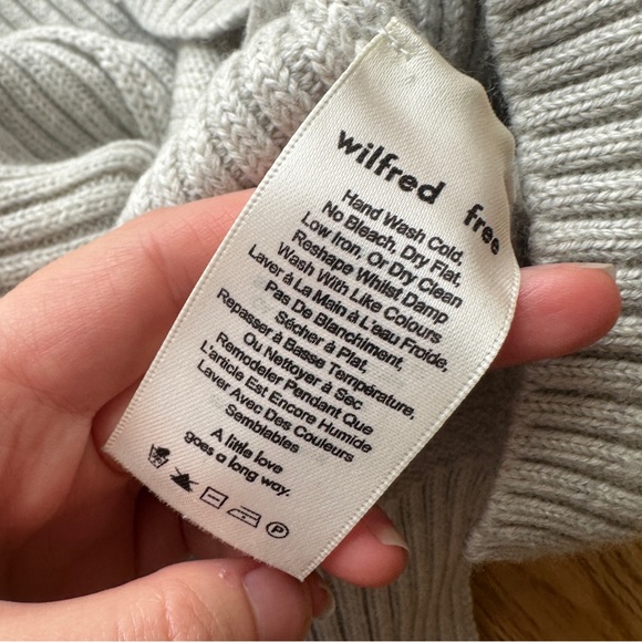 ARITZIA WILFRED FREE HEATHER GREY WOOL SWEATER - M - Picture 8 of 10